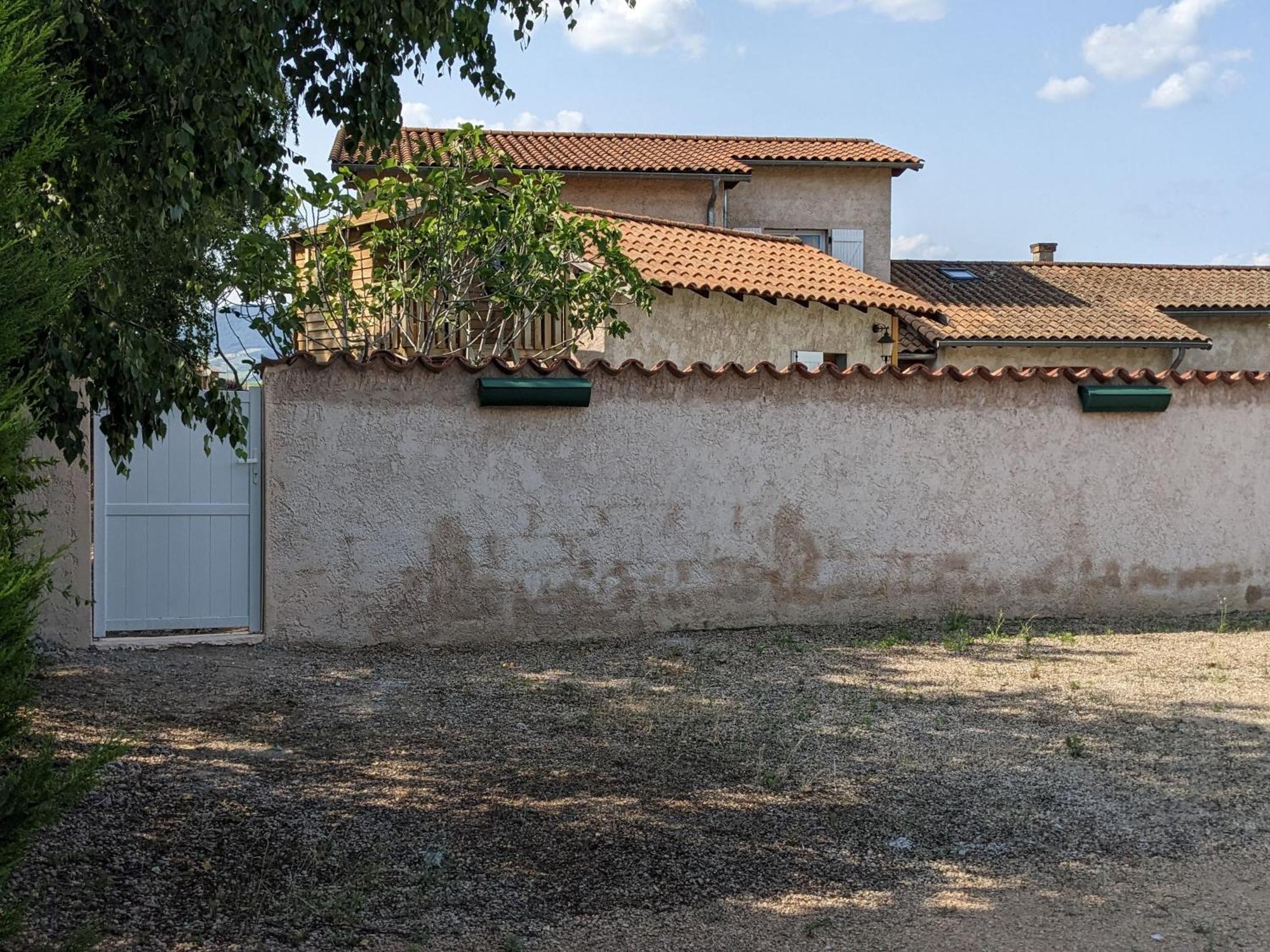 Panda Home Quincie-en-Beaujolais Экстерьер фото