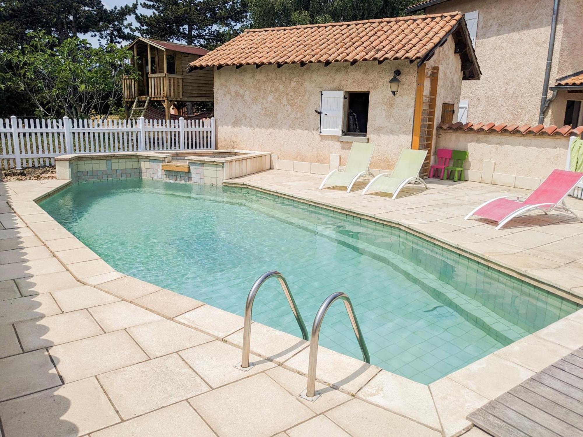 Panda Home Quincie-en-Beaujolais Экстерьер фото